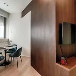 Апартаменты Rubini - By Myhomeincomo *